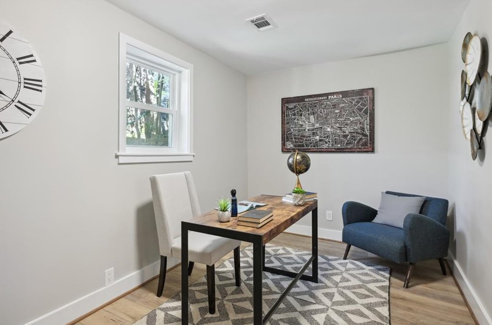 2432 Nancy Ln, Atlanta GA  30345-1923 exterior