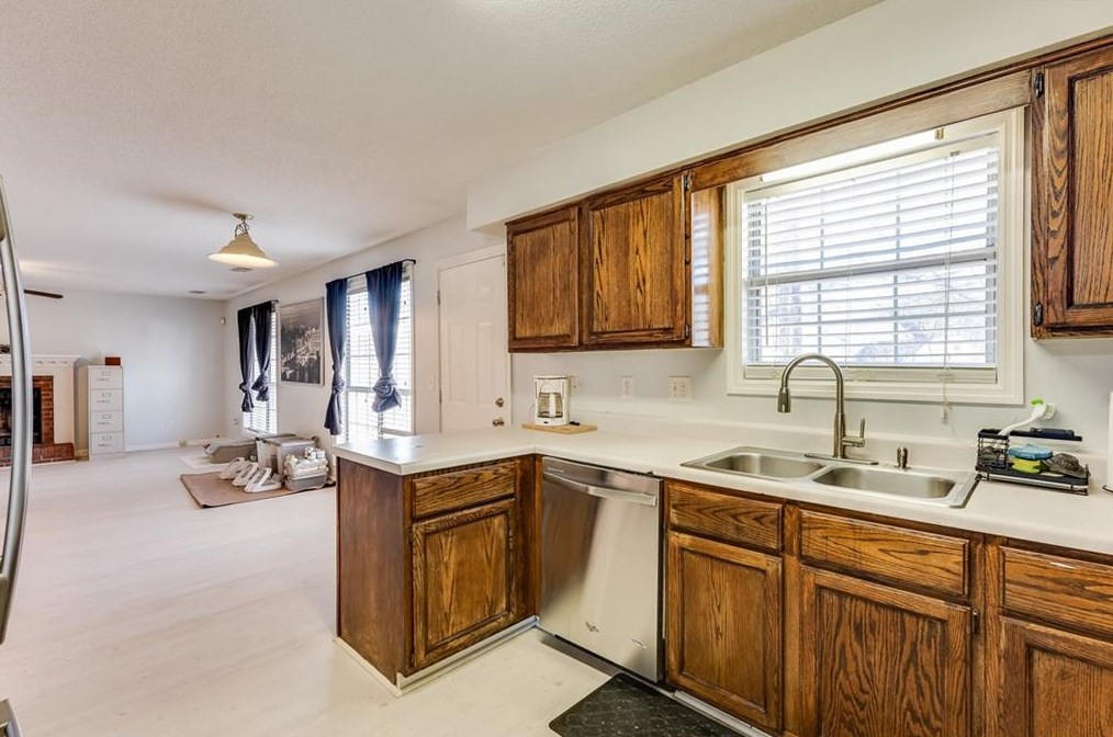 3857 Lehigh Laural Ct, Decatur GA  30034-6464 exterior