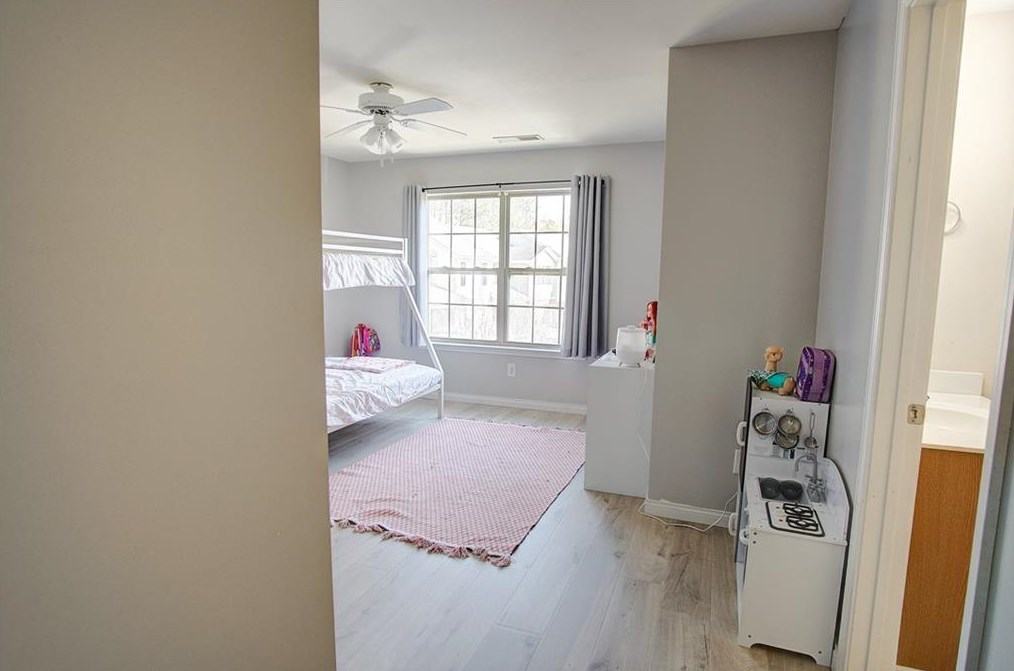 139 Avalon Dr, Calhoun GA  30701-9434 exterior