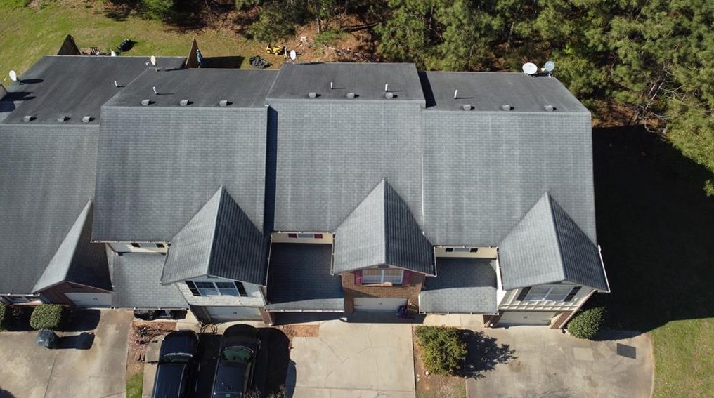 139 Avalon Dr, Calhoun GA  30701-9434 exterior