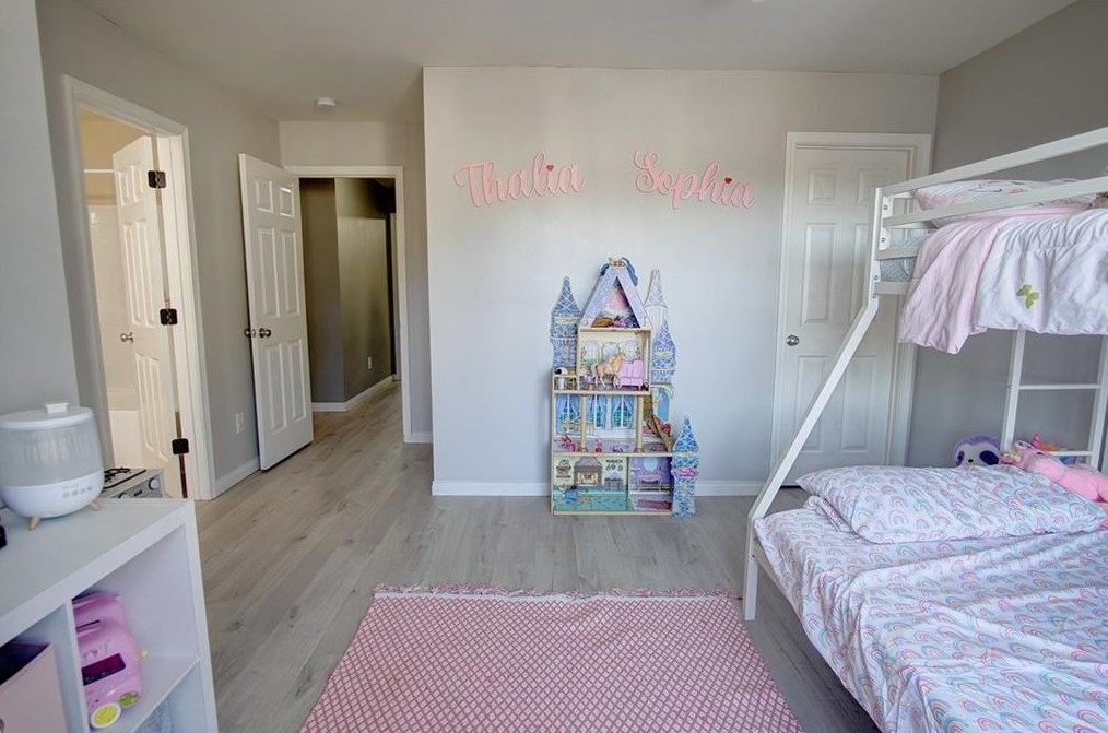 139 Avalon Dr, Calhoun GA  30701-9434 exterior