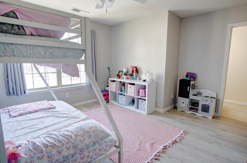 139 Avalon Dr, Calhoun GA  30701-9434 exterior