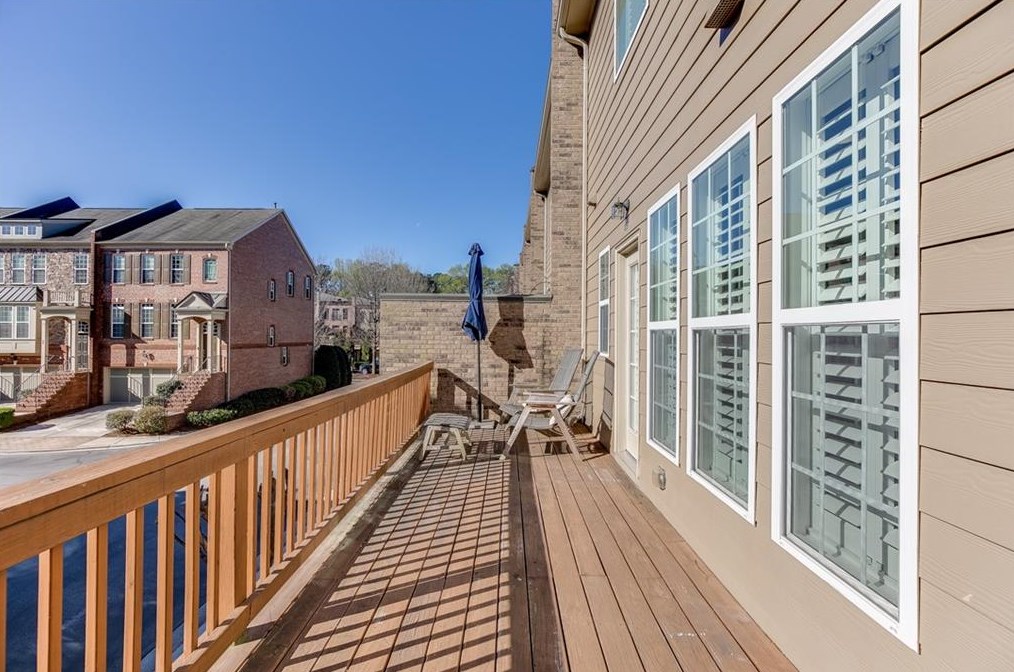 7 High Gate Trl, Decatur GA  30030-1334 exterior