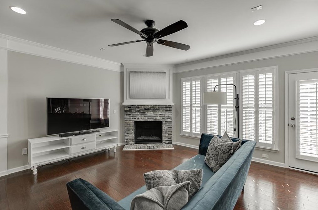 7 High Gate Trl, Decatur GA  30030-1334 exterior