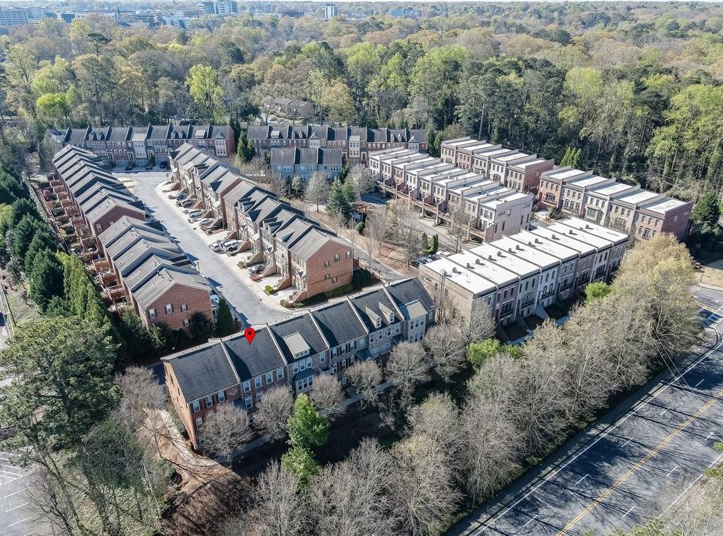 7 High Gate Trl, Decatur GA  30030-1334 exterior