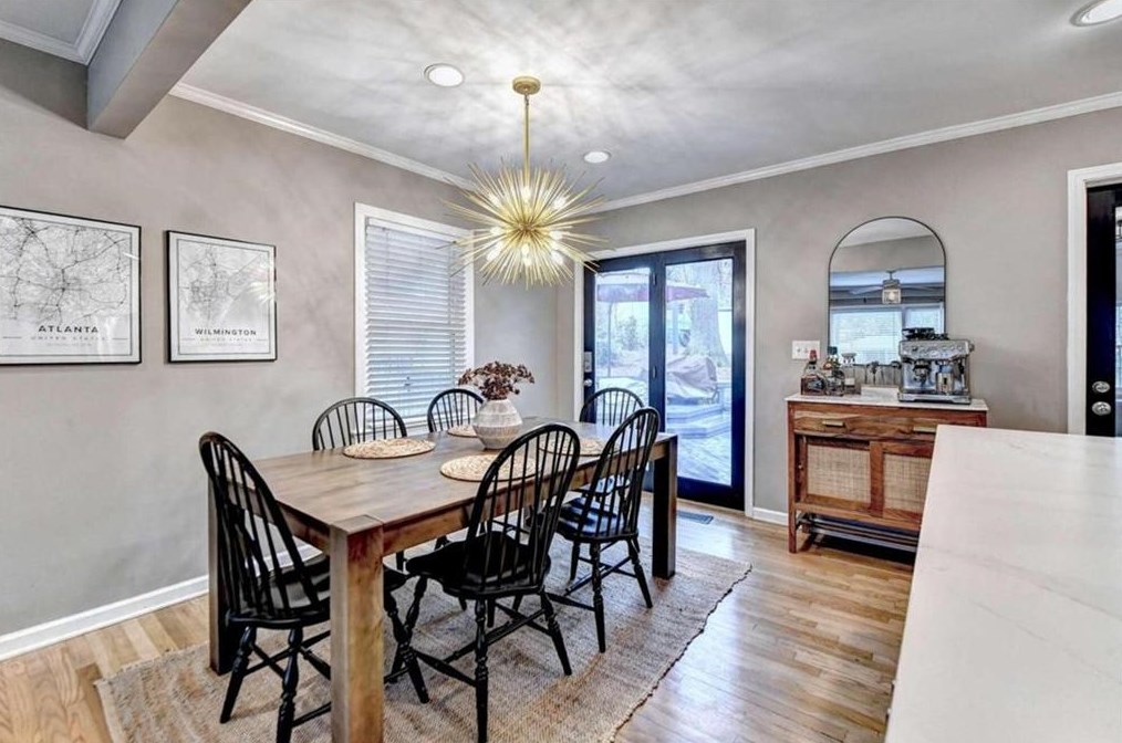 2227 Desmond Dr, Decatur GA  30033-4740 exterior