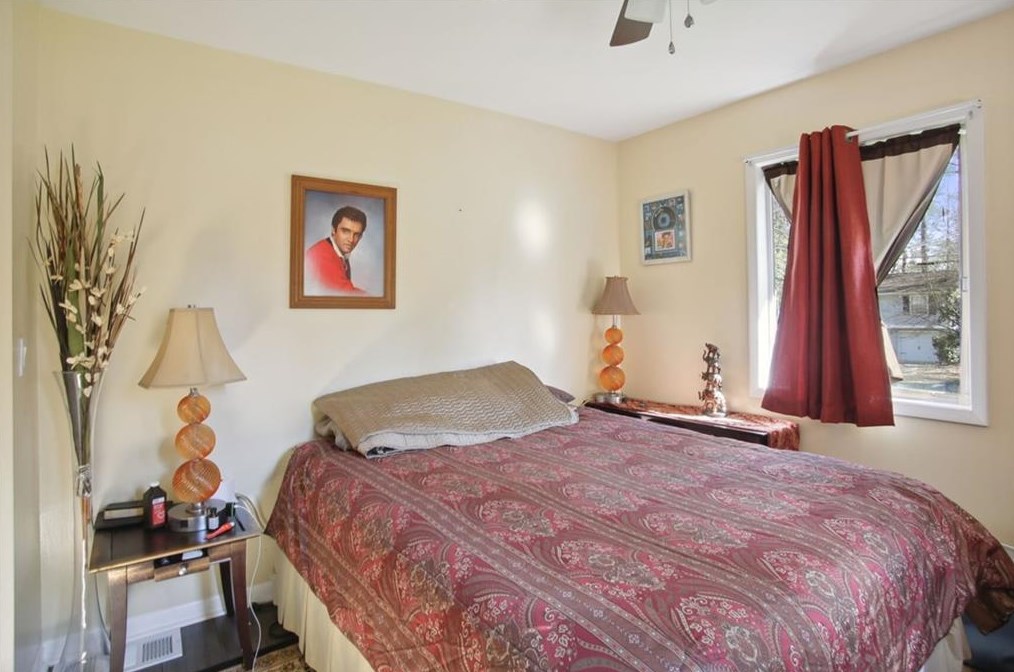 4010 Northstrand Dr, Decatur GA  30035-2372 exterior