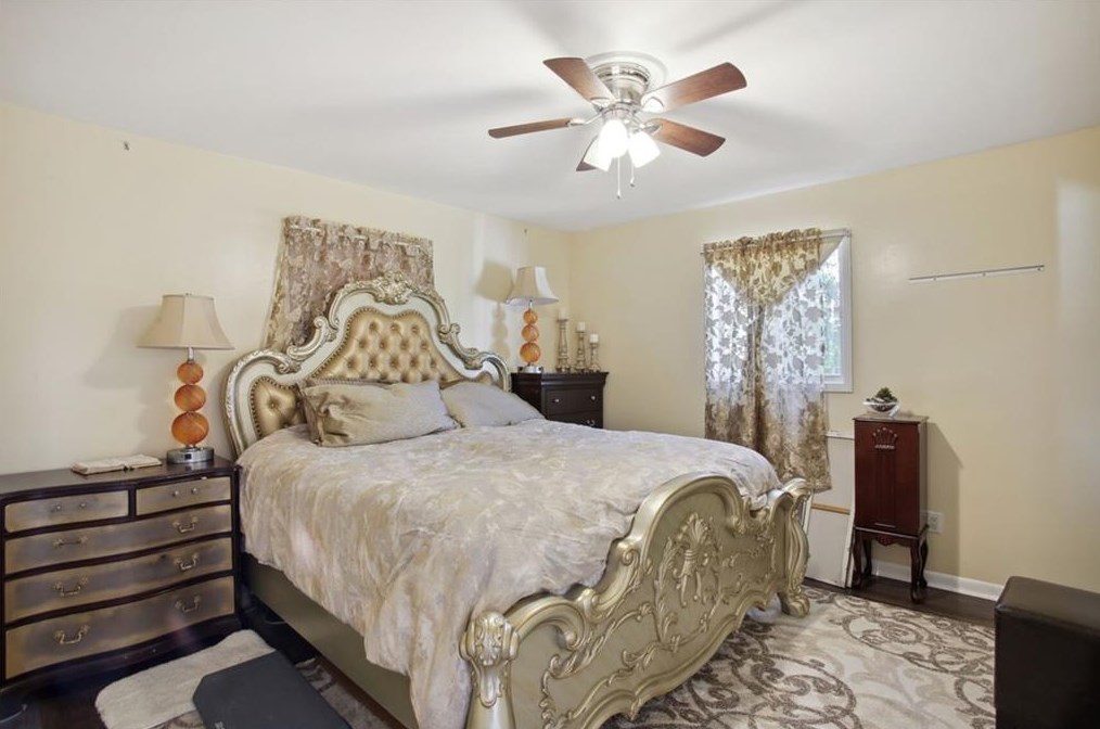 4010 Northstrand Dr, Decatur GA  30035-2372 exterior