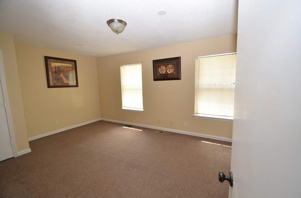 5003 Pat Mell Pl, Smyrna GA  30080-1172 exterior
