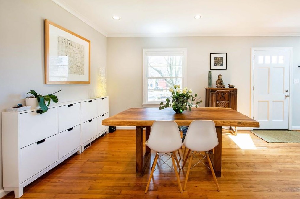 430 Bridlewood Cir, Decatur GA  30030-1617 exterior