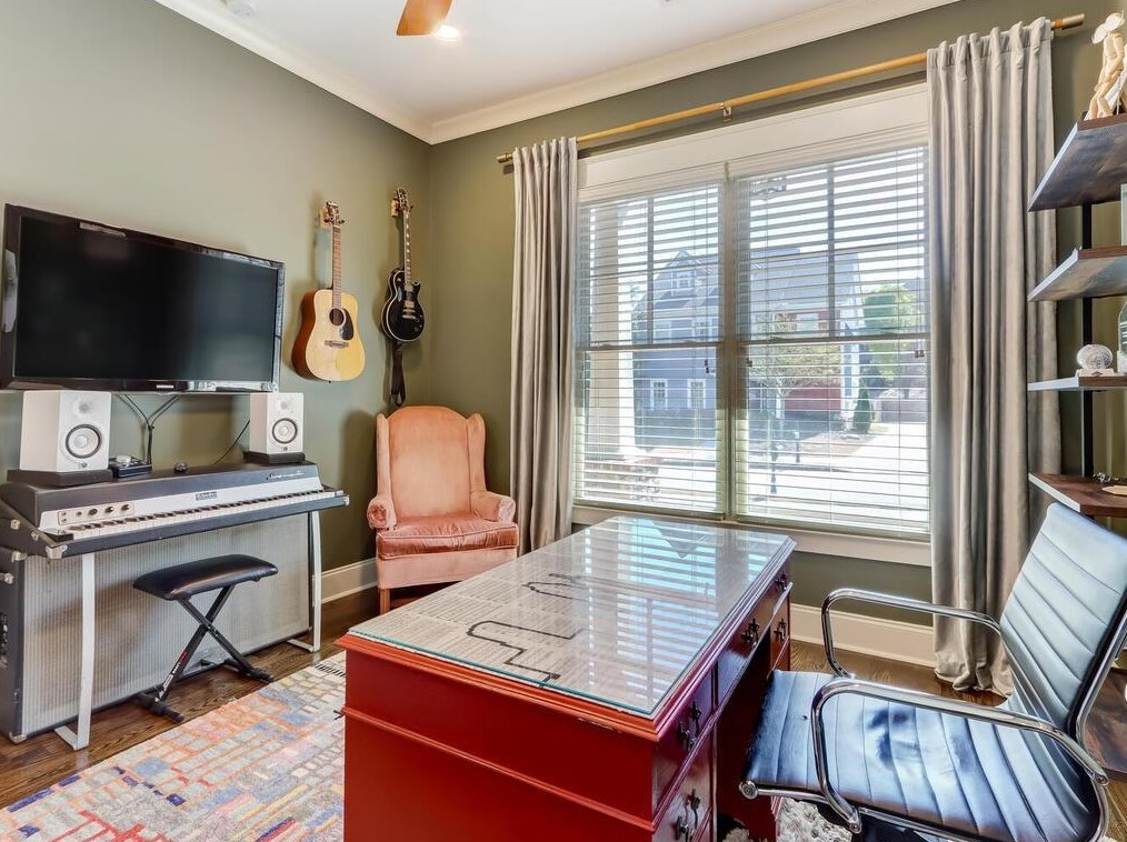 5022 Groover Dr, Smyrna GA  30080-7222 exterior