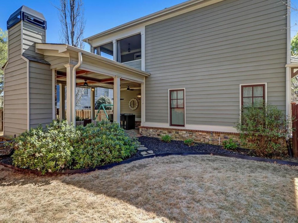 5022 Groover Dr, Smyrna GA  30080-7222 exterior