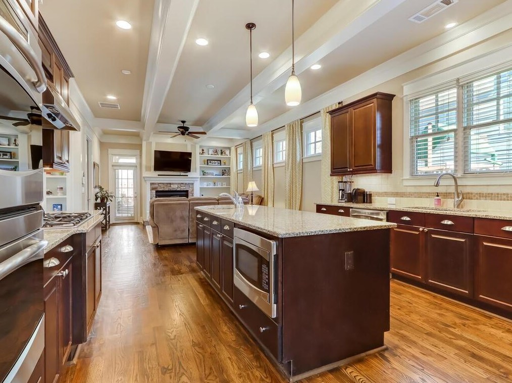 5022 Groover Dr, Smyrna GA  30080-7222 exterior