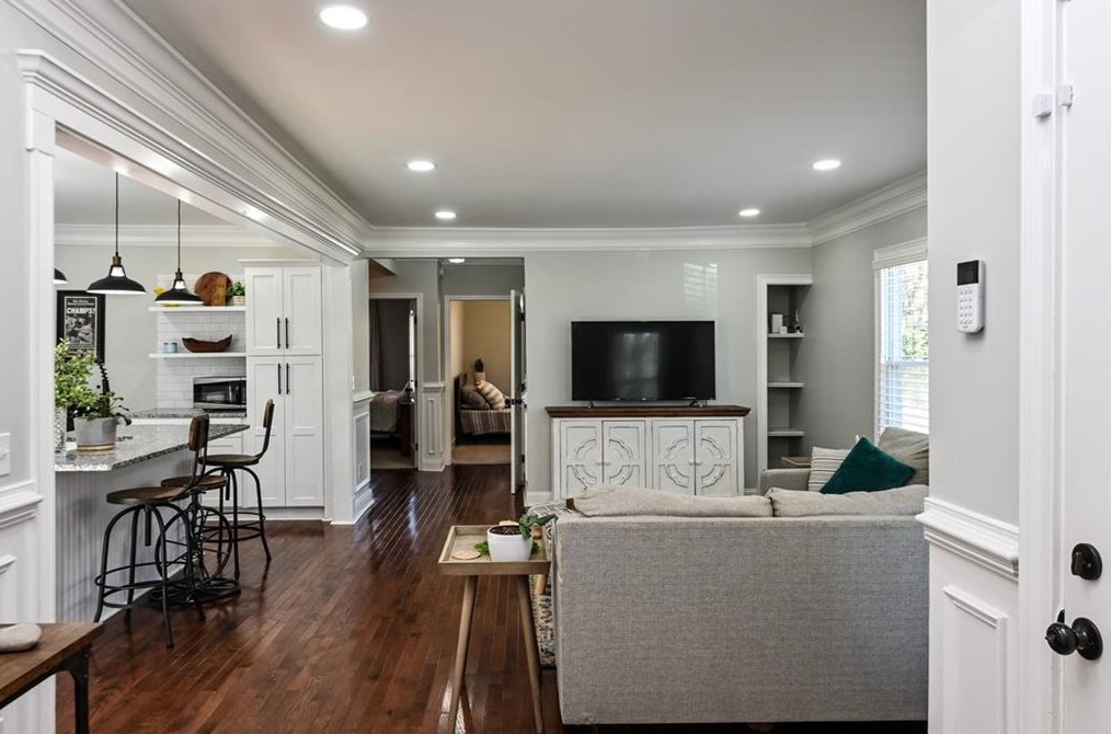 365 Peyton Rd, Atlanta GA  30311-2133 exterior