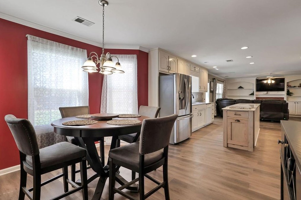 1336 Bramlett Forest Ct, Lawrenceville GA  30045-2687 exterior