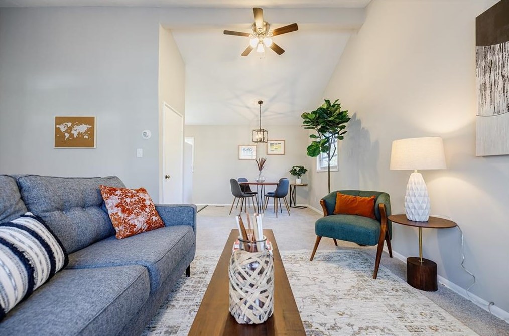 3017 Flamingo Dr, Decatur GA  30033-3936 exterior