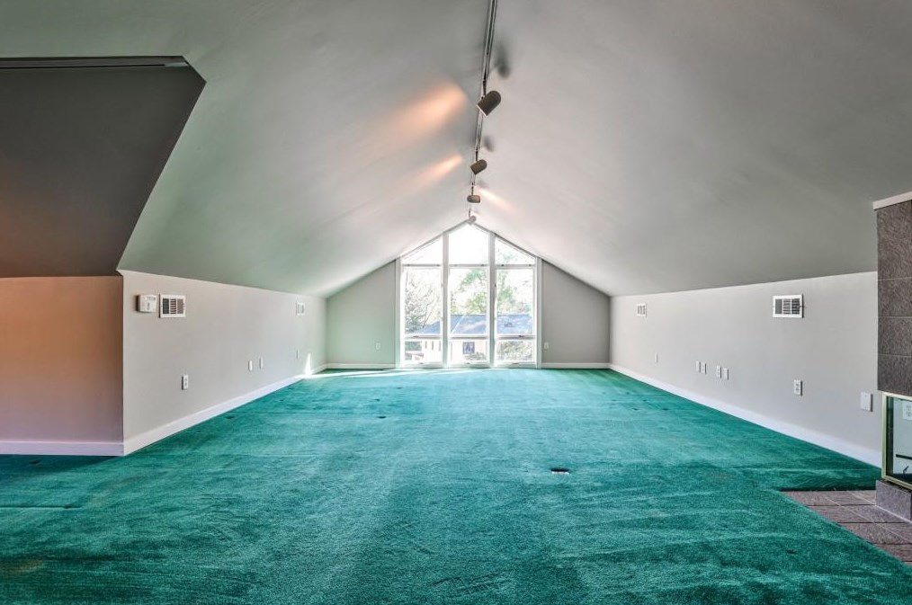 1659 Nottingham Way, Atlanta GA  30309-2662 exterior