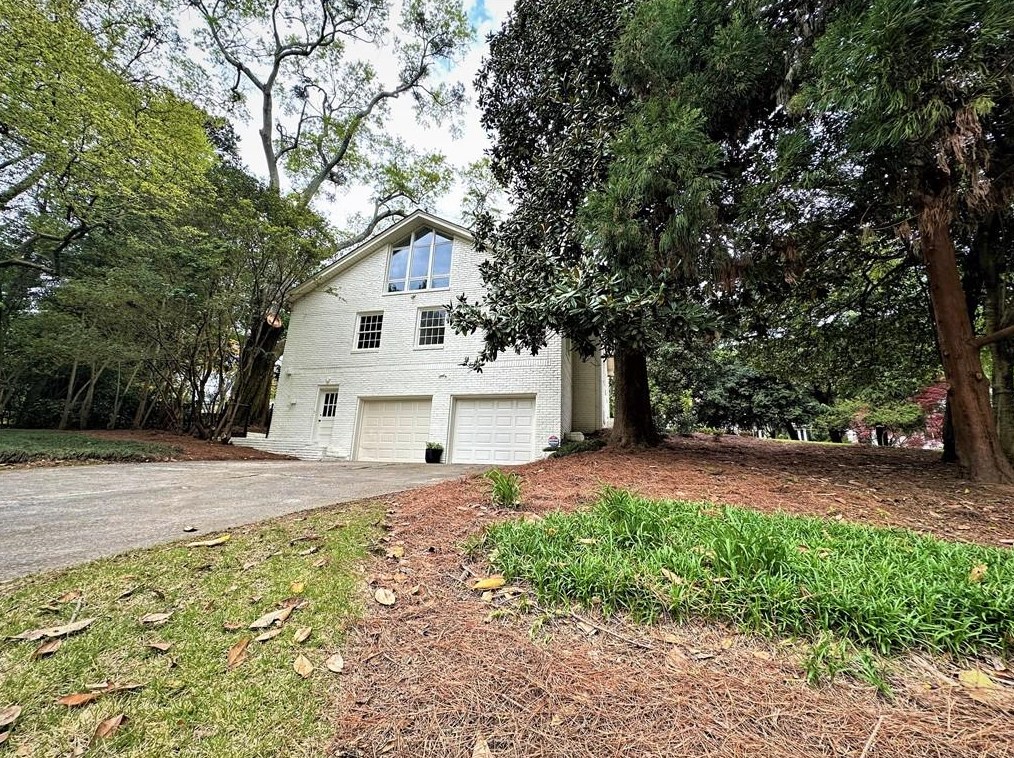 1659 Nottingham Way, Atlanta GA  30309-2662 exterior