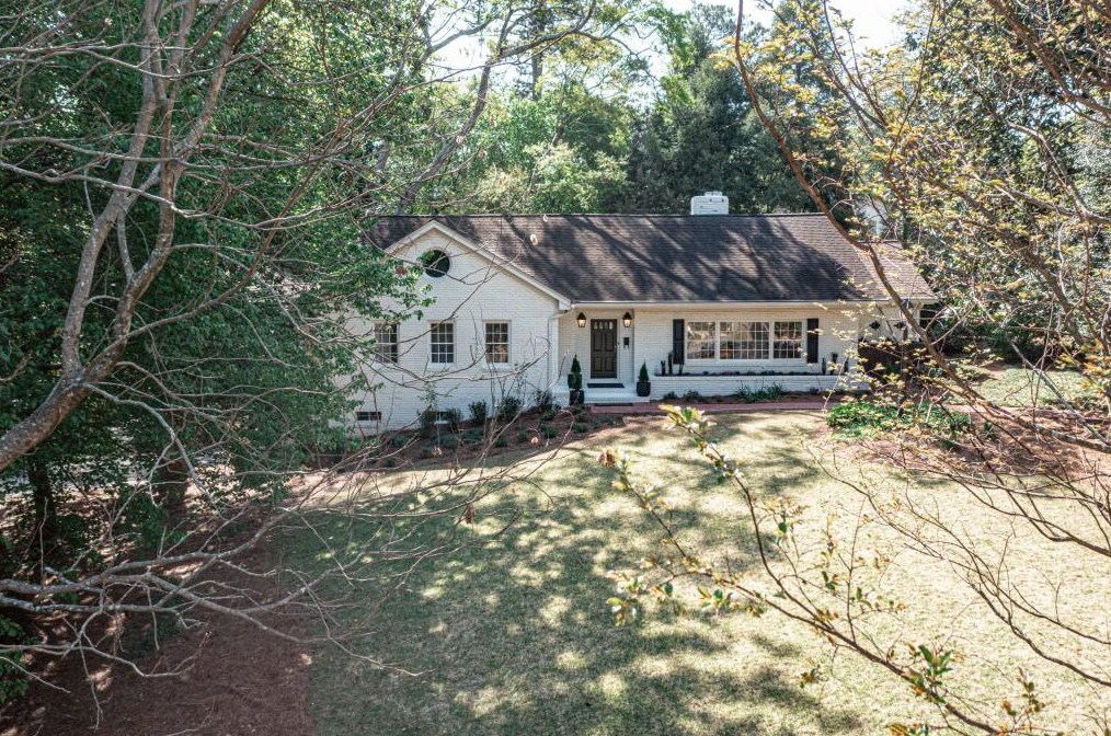 1659 Nottingham Way, Atlanta GA  30309-2662 exterior