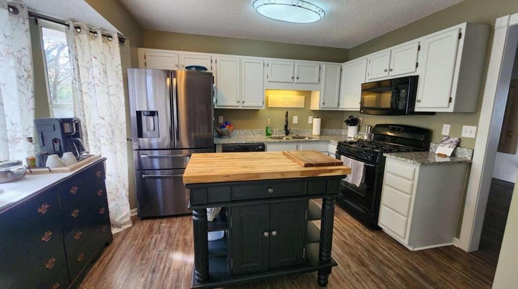 62 Ashwood Dr, Dallas GA  30157-9284 exterior