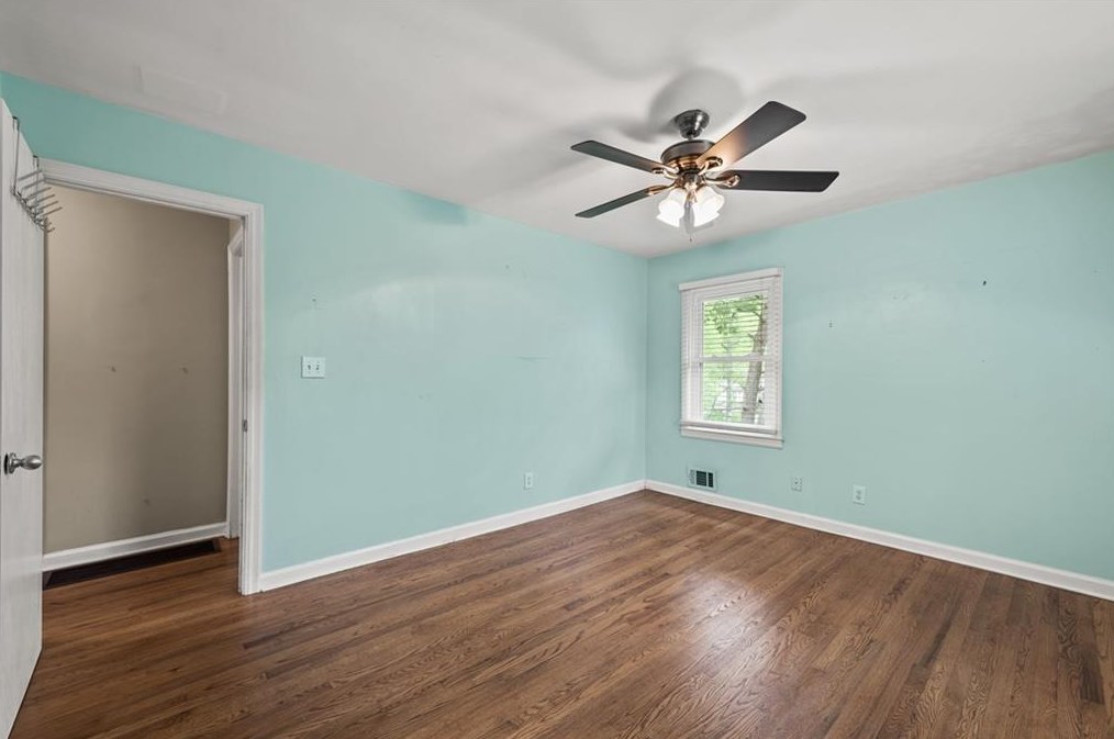 3564 Hickory Cir, Smyrna GA  30080-5614 exterior