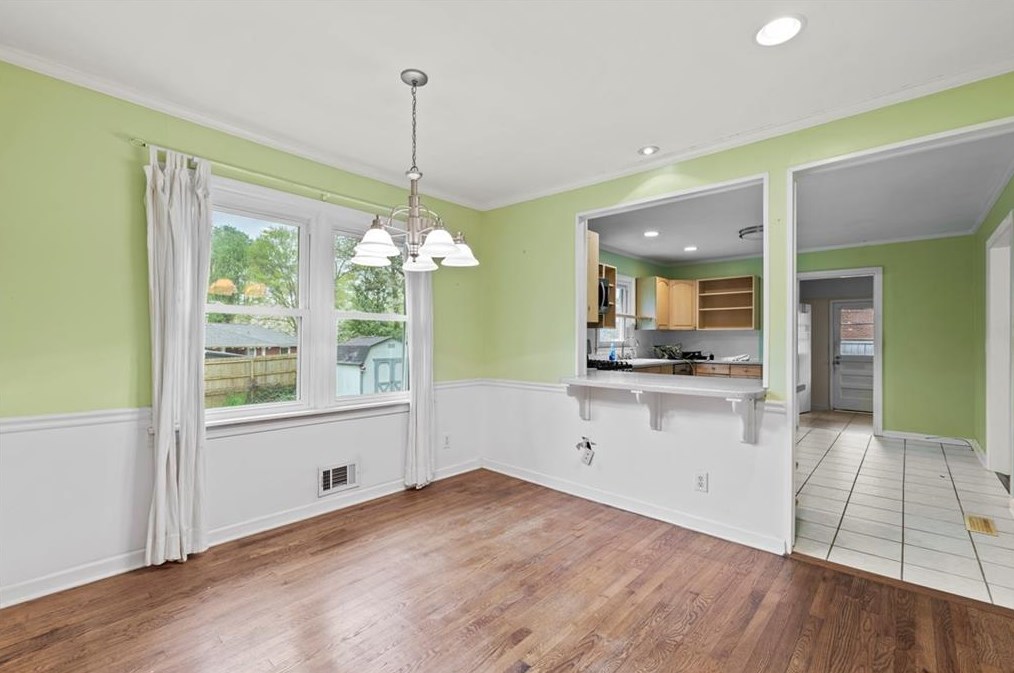 3564 Hickory Cir, Smyrna GA  30080-5614 exterior