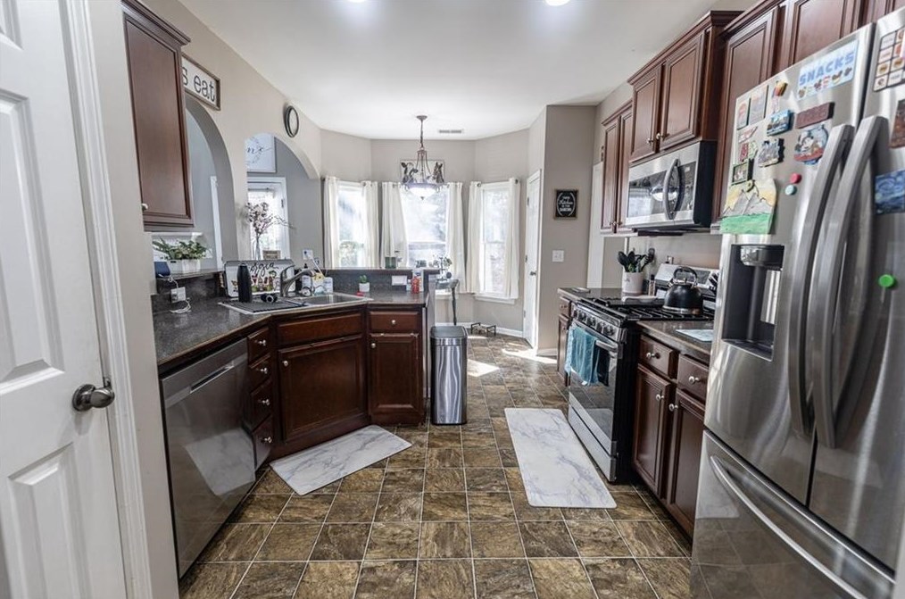 478 Homestead Dr, Dallas GA  30157-4630 exterior