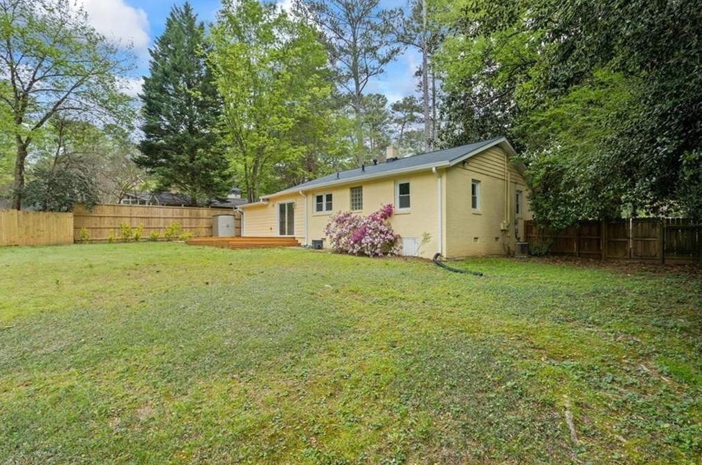 1333 Victor Rd, Atlanta GA  30324-2713 exterior