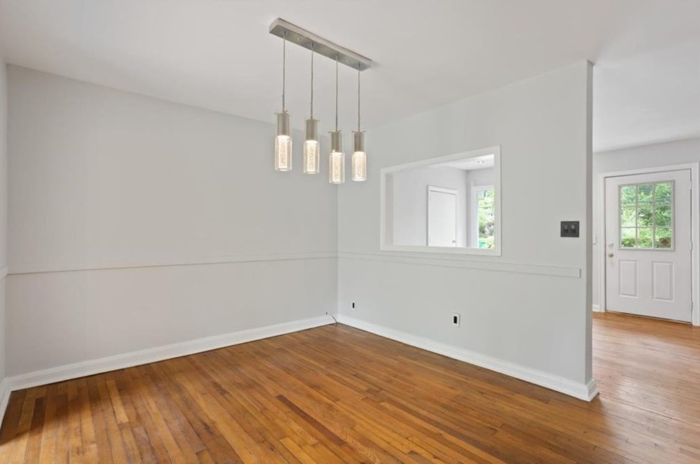 1333 Victor Rd, Atlanta GA  30324-2713 exterior