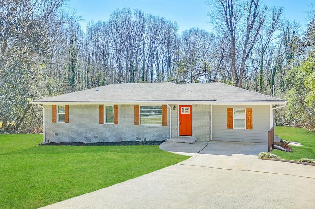 3068 Rollingwood Ln, Atlanta GA  30316-4452 exterior