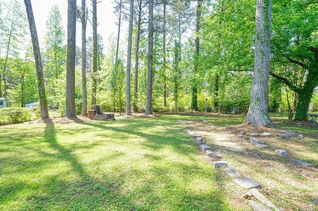 3137 Weslock Cir, Decatur GA  30034-2930 exterior