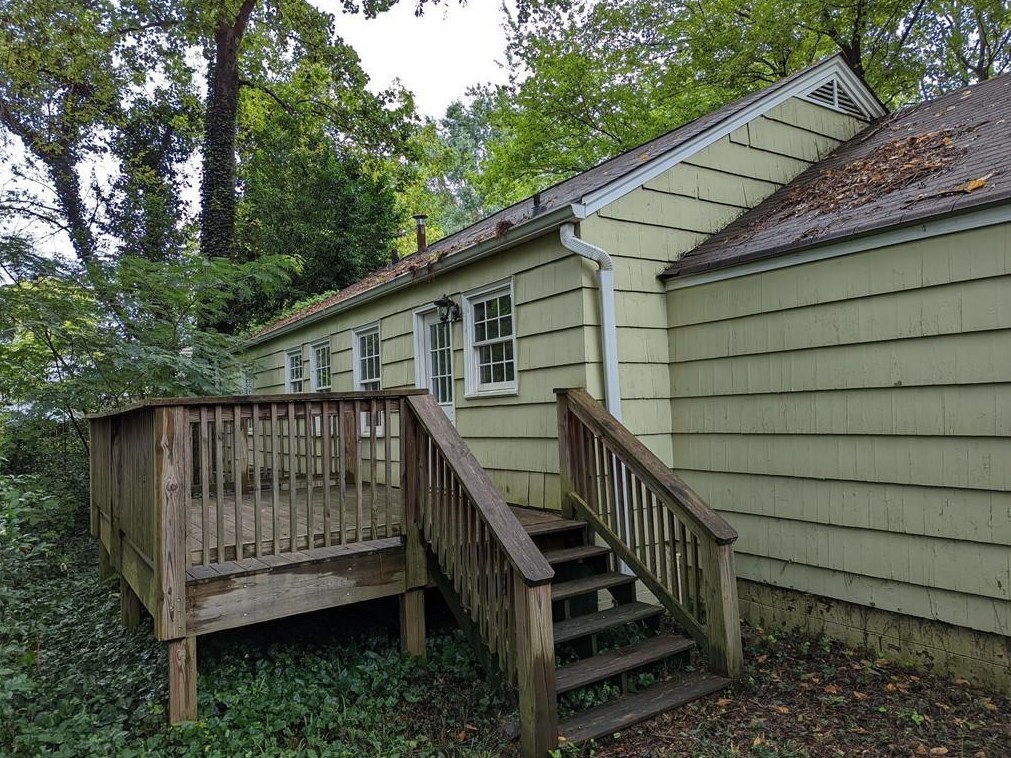 748 Scott Cir, Decatur GA  30033-4726 exterior