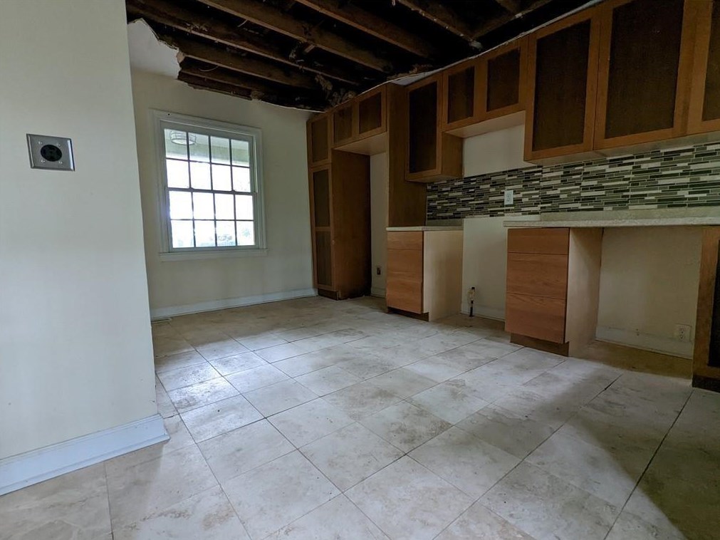 748 Scott Cir, Decatur GA  30033-4726 exterior