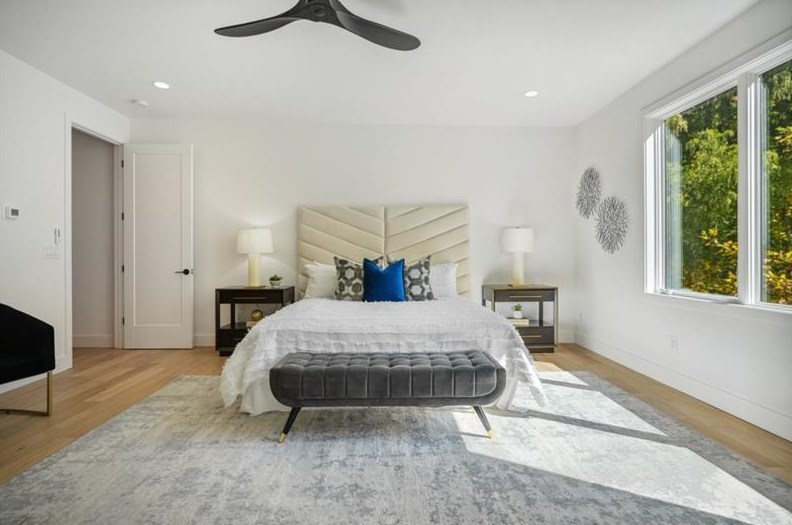 1693 Wayland Cir, Atlanta GA  30319-3610 exterior