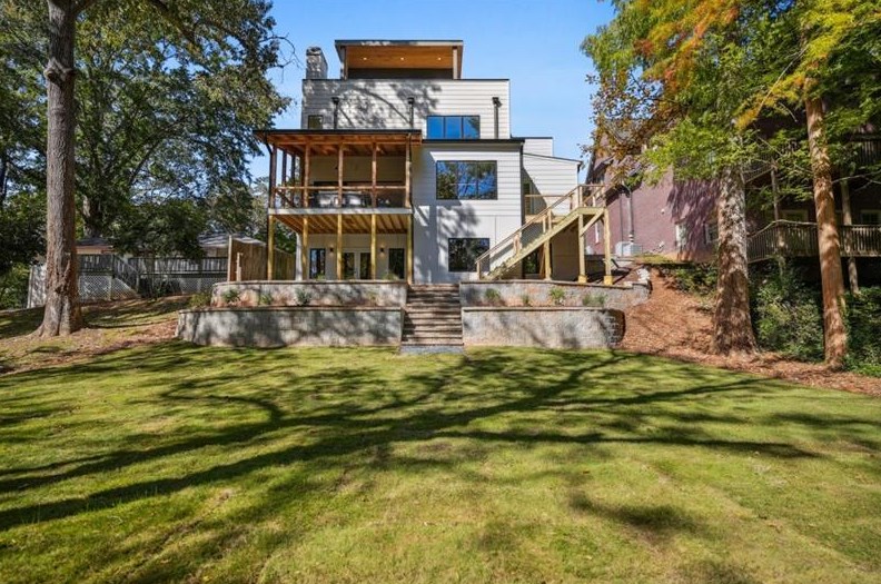 1693 Wayland Cir, Atlanta GA  30319-3610 exterior
