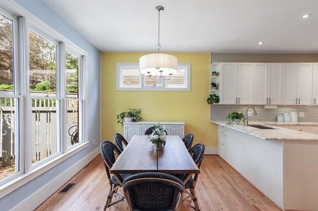 225 Geneva St, Decatur GA  30030-1846 exterior