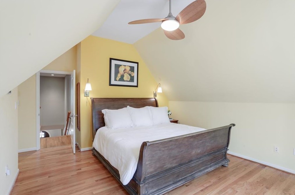 225 Geneva St, Decatur GA  30030-1846 exterior