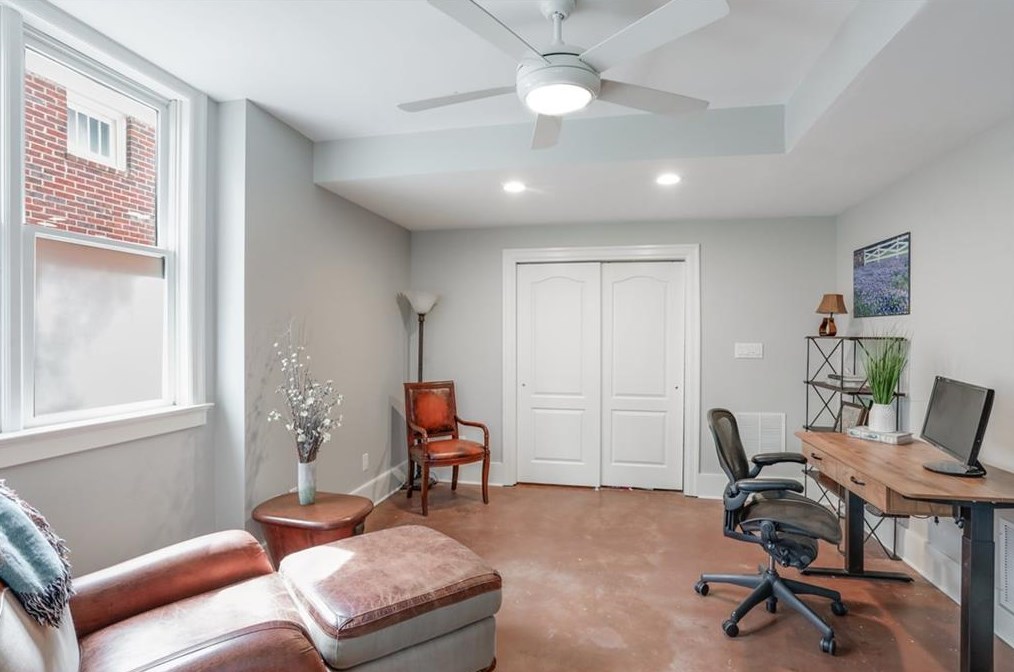 225 Geneva St, Decatur GA  30030-1846 exterior