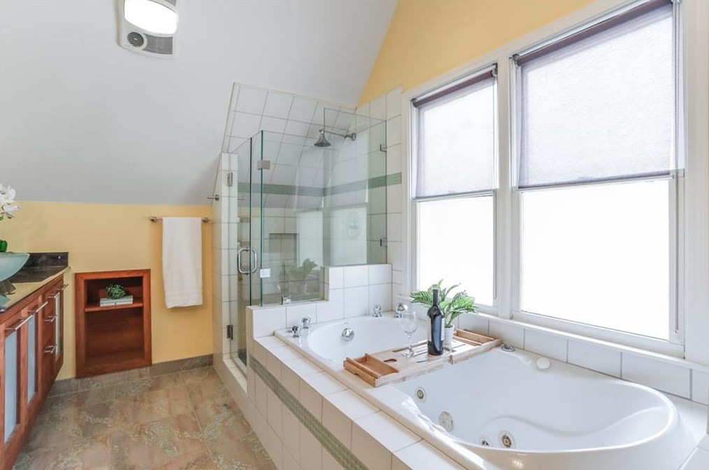 225 Geneva St, Decatur GA  30030-1846 exterior