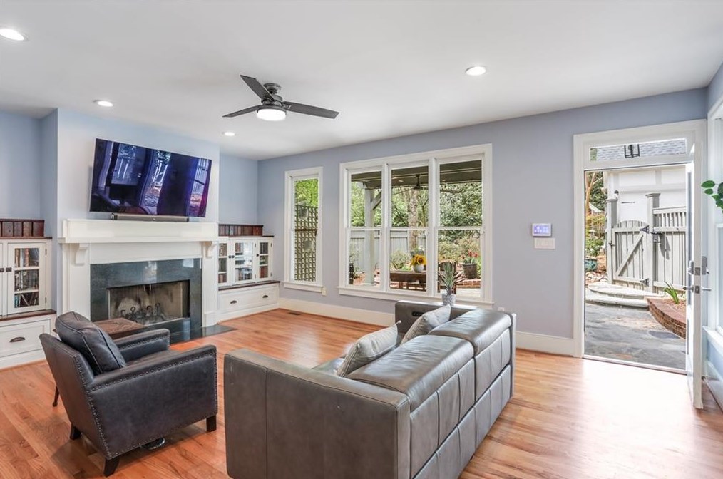 225 Geneva St, Decatur GA  30030-1846 exterior