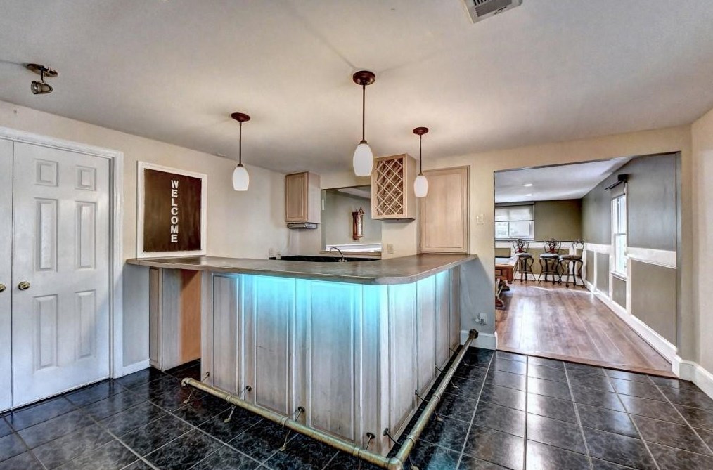 335 Sageglen Rd, Lawrenceville GA  30044-5269 exterior