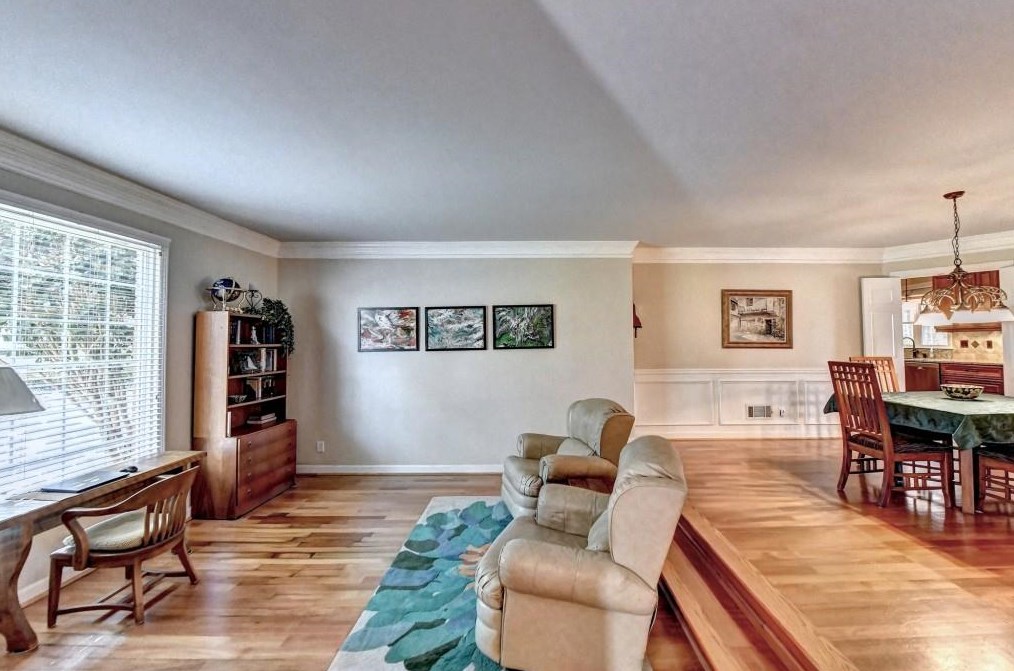 335 Sageglen Rd, Lawrenceville GA  30044-5269 exterior