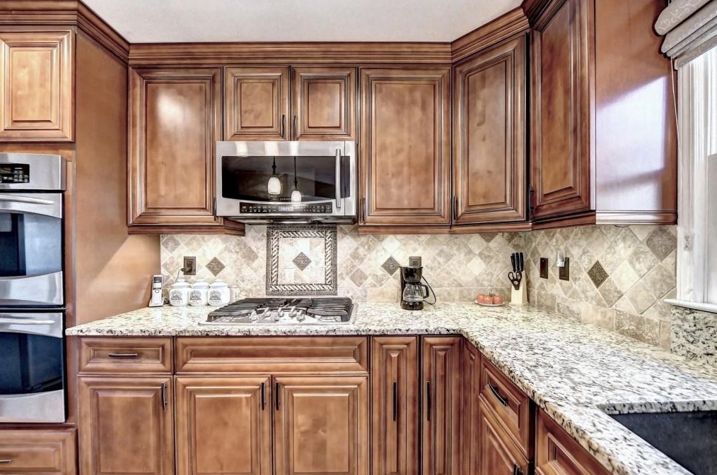 335 Sageglen Rd, Lawrenceville GA  30044-5269 exterior