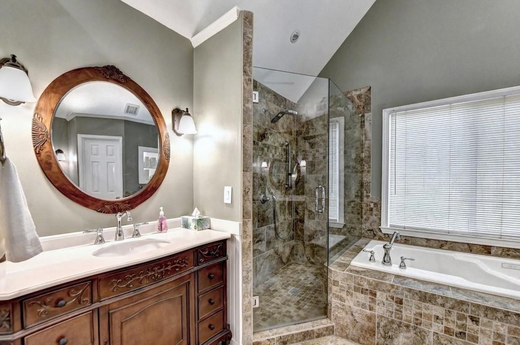 335 Sageglen Rd, Lawrenceville GA  30044-5269 exterior