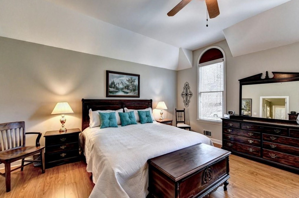 335 Sageglen Rd, Lawrenceville GA  30044-5269 exterior