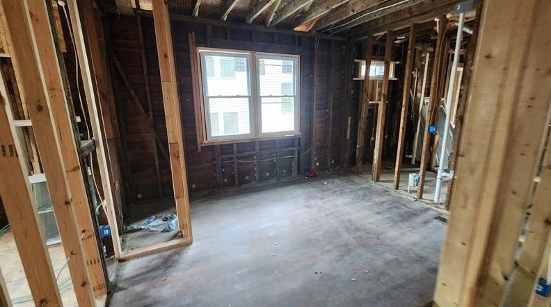 18 Wyman St, Atlanta GA  30317-2042 exterior