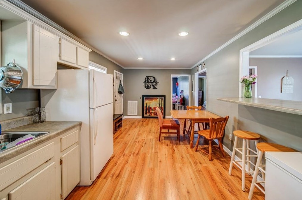 413 Sequoyah Cir, Calhoun GA 30701-9026 exterior