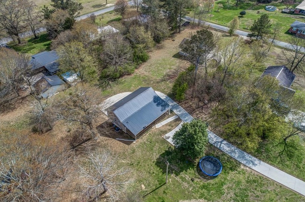 413 Sequoyah Cir, Calhoun GA 30701-9026 exterior