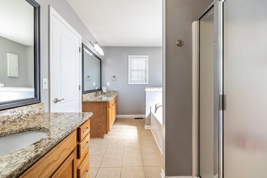 201 Oak Springs Ln, Dallas GA  30132-1052 exterior