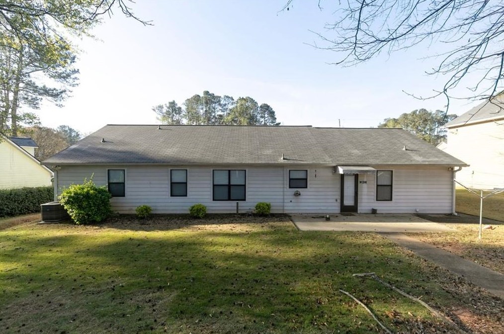 5016 Evelyn Way, Powder Springs GA  30127-2055 exterior